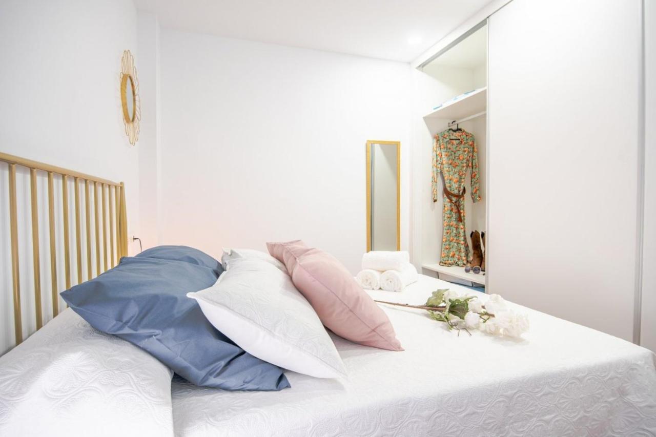 Expoholidays-apartamentos Centro Parking Gratis Almería